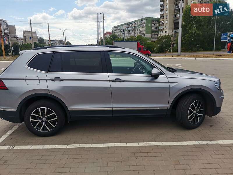 Внедорожник / Кроссовер Volkswagen Tiguan 2020 в Сумах