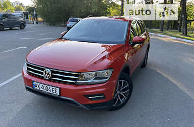 Позашляховик / Кросовер Volkswagen Tiguan 2019 в Харкові