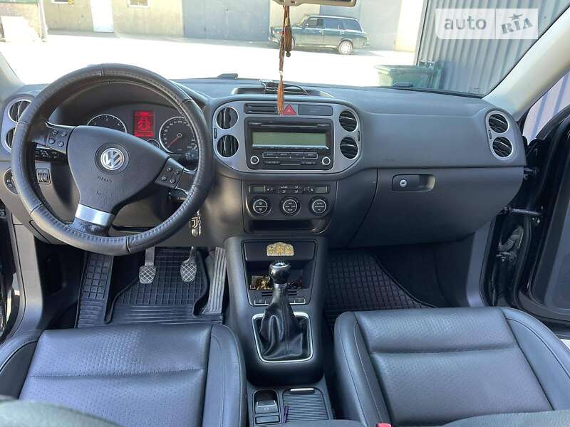 Позашляховик / Кросовер Volkswagen Tiguan 2009 в Піщанці
