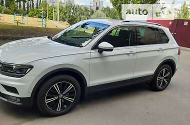 Позашляховик / Кросовер Volkswagen Tiguan 2019 в Харкові