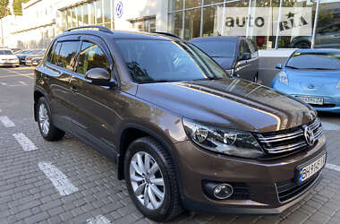 Внедорожник / Кроссовер Volkswagen Tiguan 2013 в Одессе