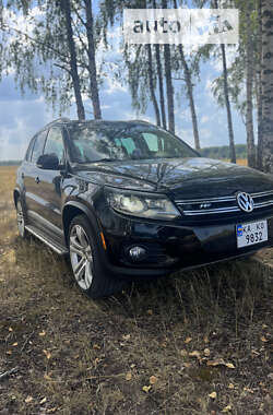 Внедорожник / Кроссовер Volkswagen Tiguan 2012 в Житомире