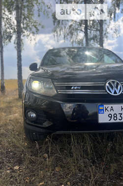 Позашляховик / Кросовер Volkswagen Tiguan 2012 в Житомирі