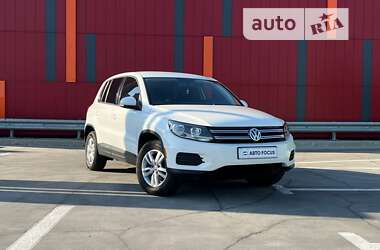 Внедорожник / Кроссовер Volkswagen Tiguan 2013 в Киеве