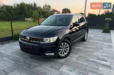 Позашляховик / Кросовер Volkswagen Tiguan 2017 в Львові