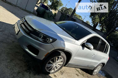 Внедорожник / Кроссовер Volkswagen Tiguan 2012 в Одессе