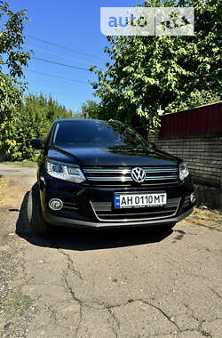 Внедорожник / Кроссовер Volkswagen Tiguan 2015 в Днепре