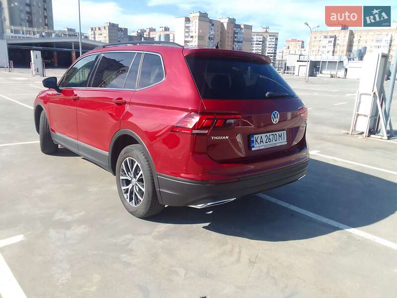 Внедорожник / Кроссовер Volkswagen Tiguan 2019 в Киеве