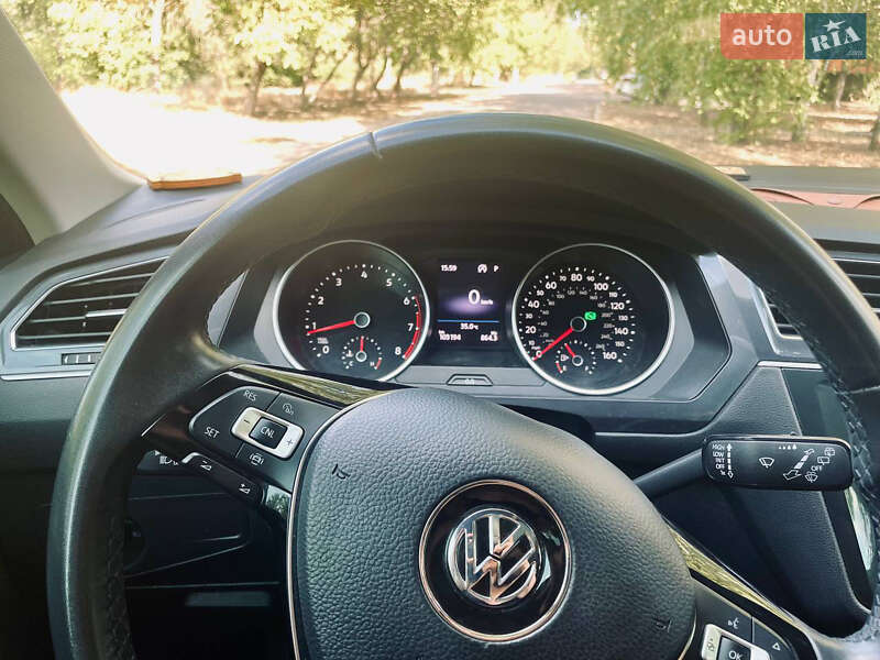 Внедорожник / Кроссовер Volkswagen Tiguan 2019 в Кривом Роге