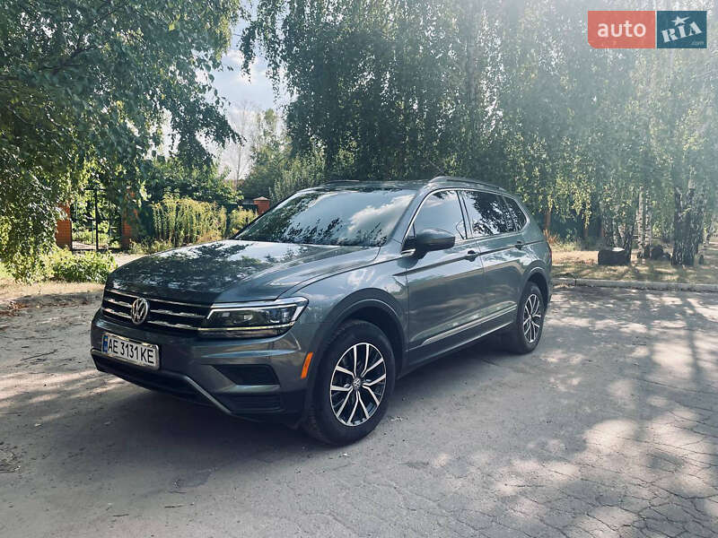 Внедорожник / Кроссовер Volkswagen Tiguan 2019 в Кривом Роге