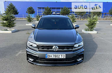 Внедорожник / Кроссовер Volkswagen Tiguan 2018 в Одессе