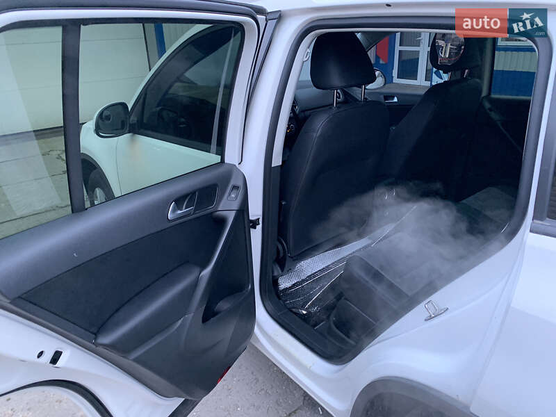 Позашляховик / Кросовер Volkswagen Tiguan 2013 в Миколаєві