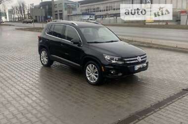 Внедорожник / Кроссовер Volkswagen Tiguan 2014 в Каменец-Подольском