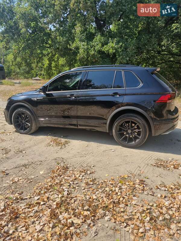 Позашляховик / Кросовер Volkswagen Tiguan 2020 в Дніпрі