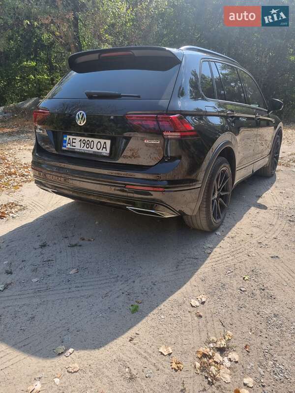 Позашляховик / Кросовер Volkswagen Tiguan 2020 в Дніпрі
