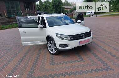 Внедорожник / Кроссовер Volkswagen Tiguan 2013 в Житомире