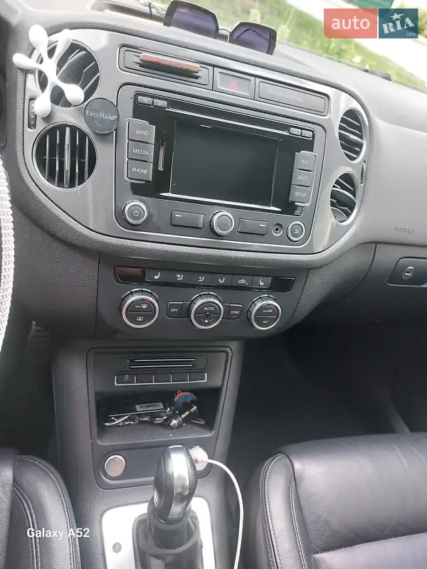 Volkswagen Tiguan 2013 VIN WVGAV3AX1EW038579 фото оголошення 9 з 73