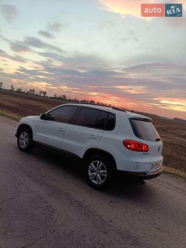 Volkswagen Tiguan 2015