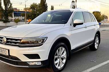 Внедорожник / Кроссовер Volkswagen Tiguan 2017 в Киеве