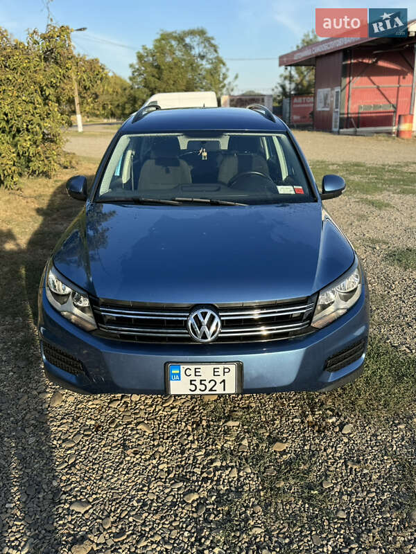 Позашляховик / Кросовер Volkswagen Tiguan 2018 в Чернівцях