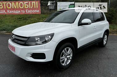 Внедорожник / Кроссовер Volkswagen Tiguan 2015 в Львове