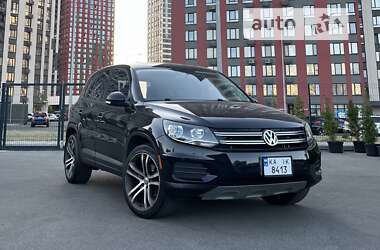 Внедорожник / Кроссовер Volkswagen Tiguan 2012 в Киеве