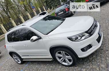 Внедорожник / Кроссовер Volkswagen Tiguan 2012 в Днепре