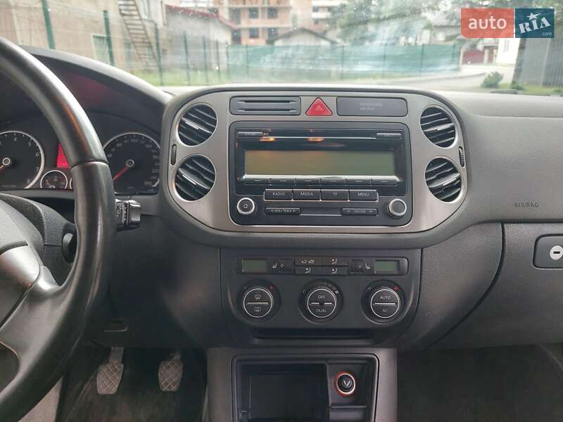 Позашляховик / Кросовер Volkswagen Tiguan 2008 в Тернополі