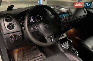 Внедорожник / Кроссовер Volkswagen Tiguan 2014 в Киеве