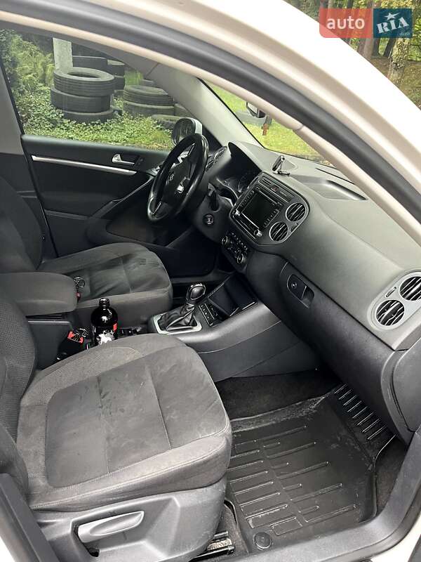 Внедорожник / Кроссовер Volkswagen Tiguan 2012 в Трускавце