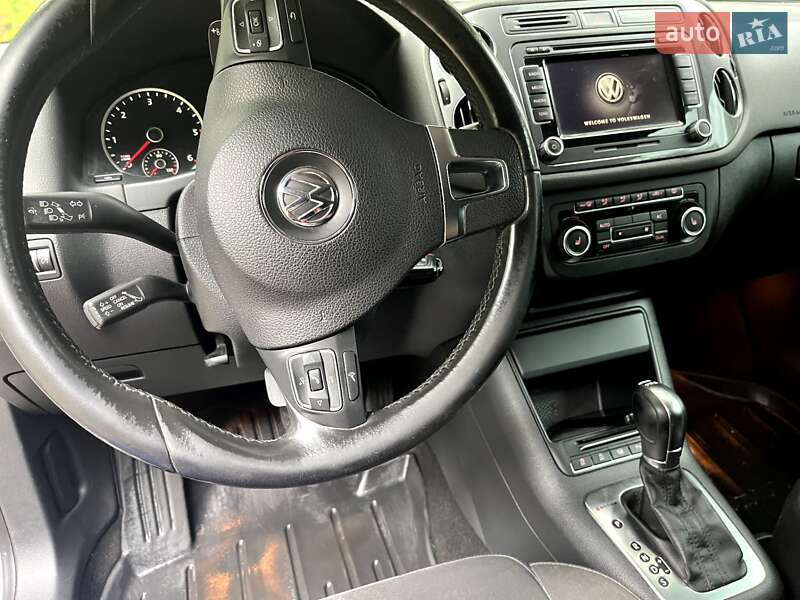 Внедорожник / Кроссовер Volkswagen Tiguan 2012 в Трускавце