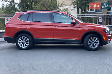 Внедорожник / Кроссовер Volkswagen Tiguan 2018 в Киеве