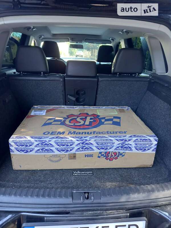 Внедорожник / Кроссовер Volkswagen Tiguan 2013 в Черновцах фото 33 Внедорожник / Кроссовер Volkswagen Tiguan 2013 в Черновцах