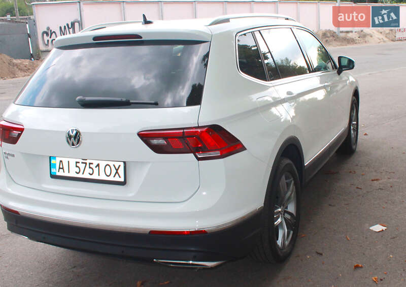Внедорожник / Кроссовер Volkswagen Tiguan 2021 в Киеве