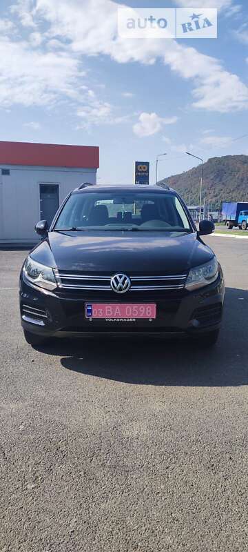 Позашляховик / Кросовер Volkswagen Tiguan 2015 в Мукачевому