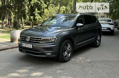 Позашляховик / Кросовер Volkswagen Tiguan 2018 в Полтаві