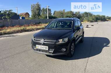 Внедорожник / Кроссовер Volkswagen Tiguan 2011 в Киеве