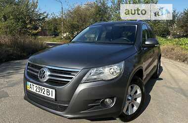 Внедорожник / Кроссовер Volkswagen Tiguan 2011 в Ивано-Франковске