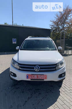 Внедорожник / Кроссовер Volkswagen Tiguan 2013 в Львове