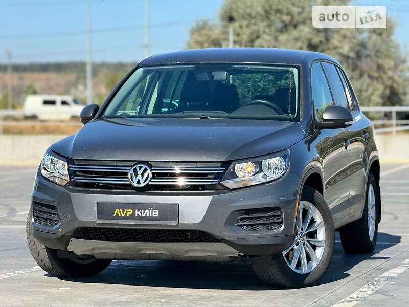 Позашляховик / Кросовер Volkswagen Tiguan 2013 в Києві