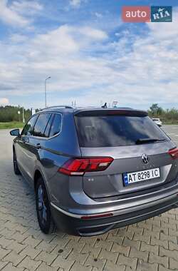 Внедорожник / Кроссовер Volkswagen Tiguan 2022 в 
