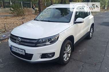 Позашляховик / Кросовер Volkswagen Tiguan 2013 в Києві