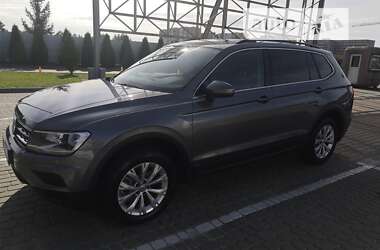 Позашляховик / Кросовер Volkswagen Tiguan 2018 в Львові