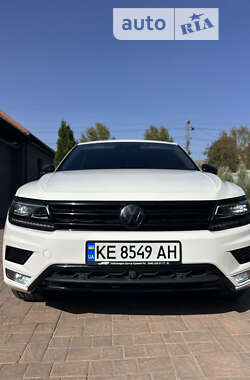 Позашляховик / Кросовер Volkswagen Tiguan 2017 в Кривому Розі