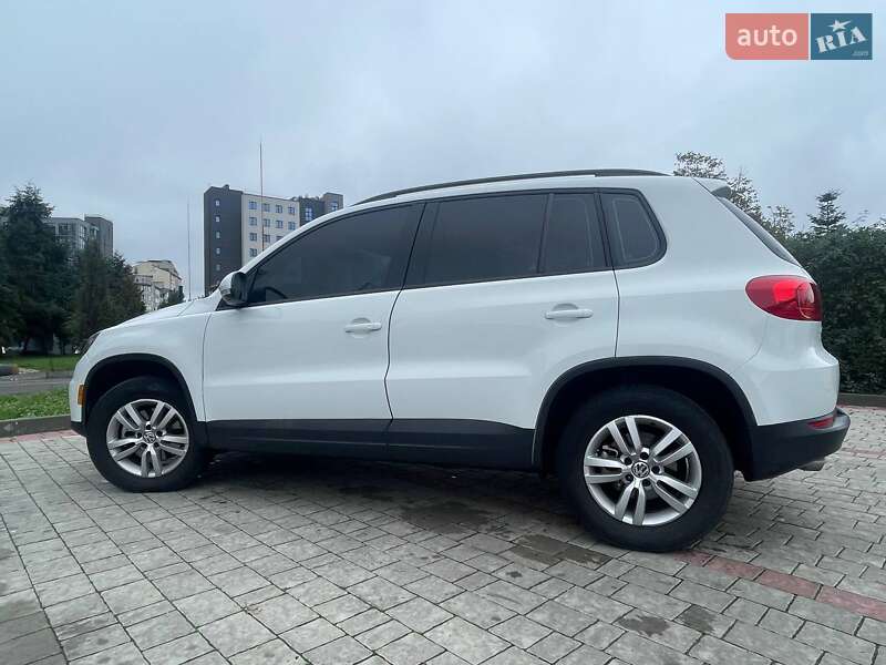 Внедорожник / Кроссовер Volkswagen Tiguan 2016 в Ивано-Франковске