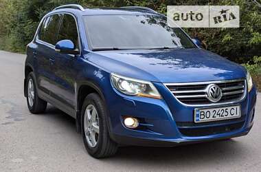 Внедорожник / Кроссовер Volkswagen Tiguan 2009 в Тернополе