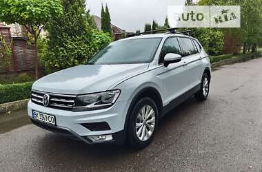 Внедорожник / Кроссовер Volkswagen Tiguan 2018 в Ровно