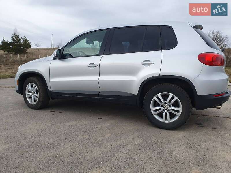 Внедорожник / Кроссовер Volkswagen Tiguan 2014 в Киеве