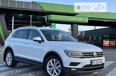 Внедорожник / Кроссовер Volkswagen Tiguan 2019 в Стрые