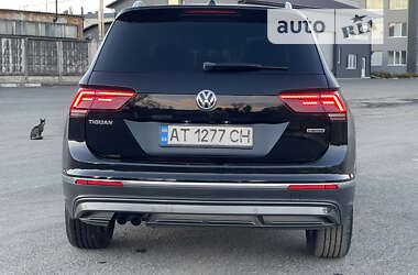 Внедорожник / Кроссовер Volkswagen Tiguan 2018 в Калуше